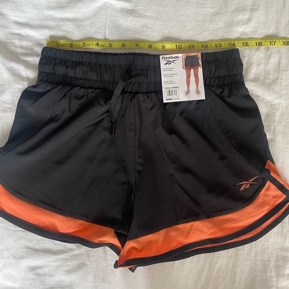 NWT Reebok Running Shorts M - Picture 4 of 10
